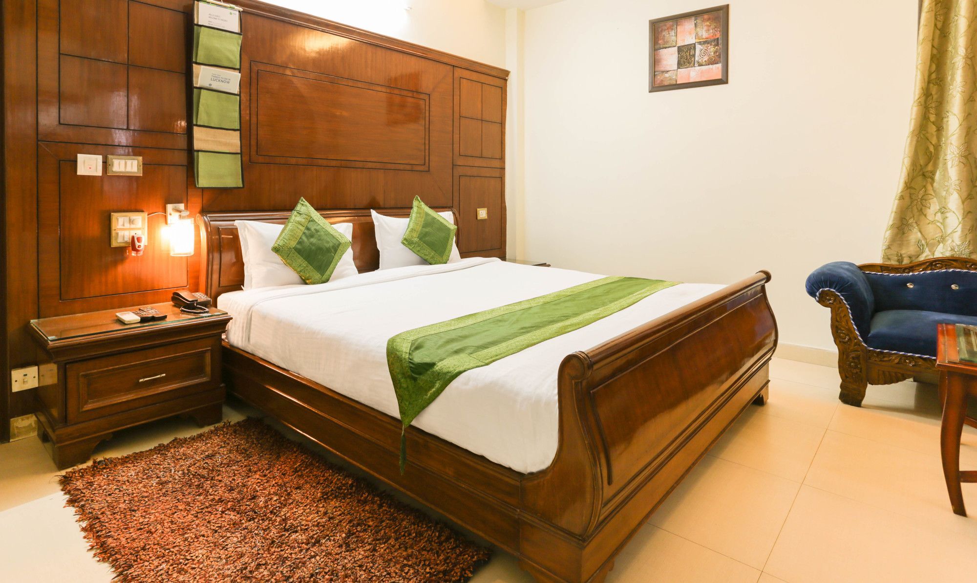 Treebo Shanta Inn Lucknow Exterior photo
